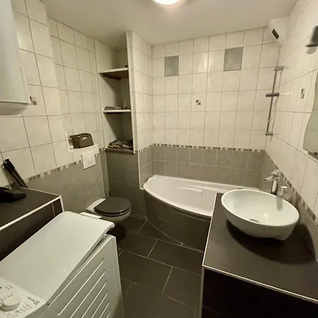 - Baignoire - Prêt De Vtt - Lave Linge Le Puy-en-Velay